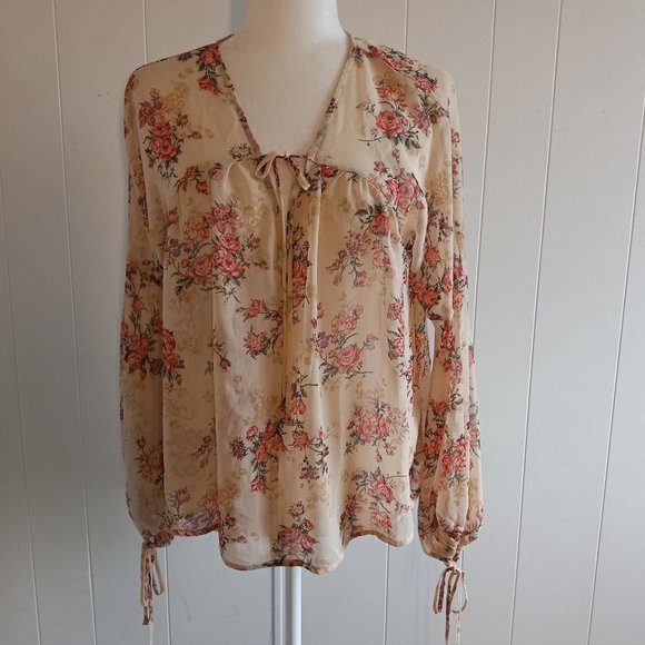 Forever 21 Tops - Forever 21 Long Sleeve Lightweight Peasant Top